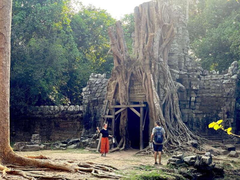 Private Banteay Srei and Grand Tour Leading by expert guide - An In-Depth Look at the Tour Itself