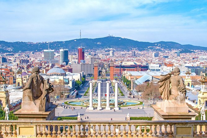Private Barcelona Best Views: Old Town, Montjuic Castle&Magic Fountain Show Tour - Questions and Assistance
