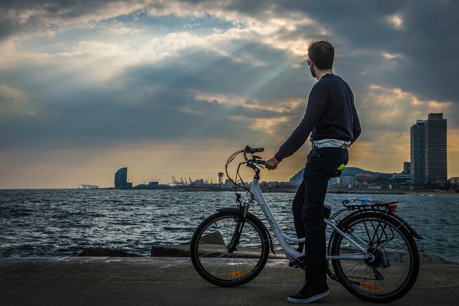 Private Barcelona E-Bike Photography Tour - Group Size