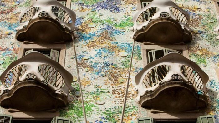 Private Barcelona Modernism and Gaudí Walking Tour - Important Information