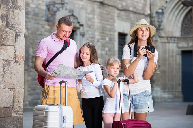 Private Barcelona Old Town Tour With Family-Friendly Attractions - Attractions and Services