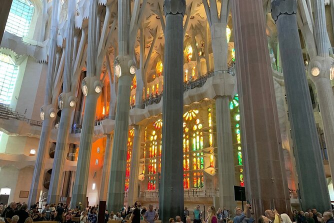 Private Barcelona Tour: Park Güell & Sagrada Familia - Common Questions