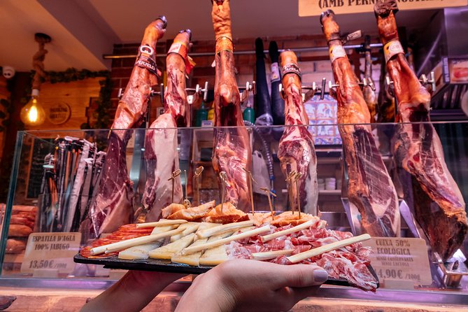 Private Barcelonas Favourite Markets Tour: 10 Tastings - The Sant Antoni Market: Traditional Catalan Delights