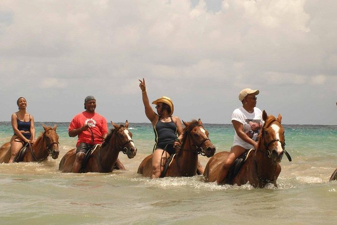 Private Beach Horseback Riding From Ocho Rios - Inclusions