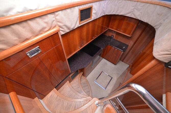 Private Beat the Heat Charter Yacht - Tips for a Memorable Yacht Experience