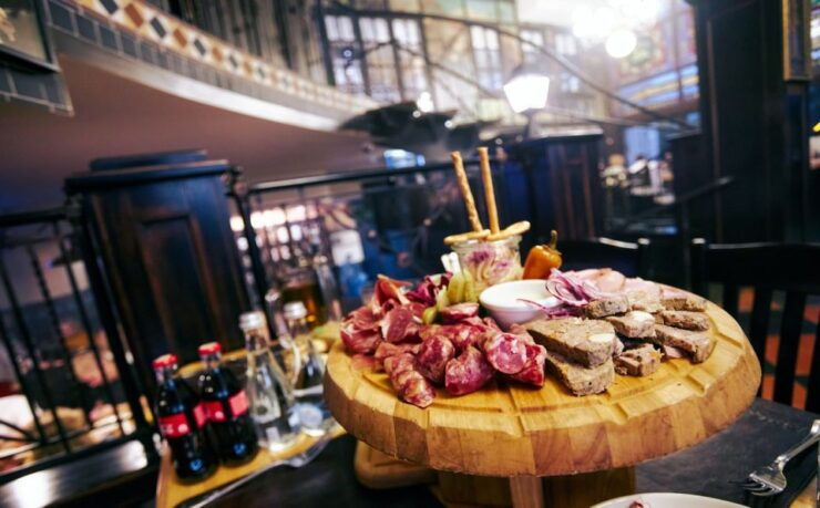 Private Beer Tasting Tour in Munich With Oktoberfest Museum - Experience