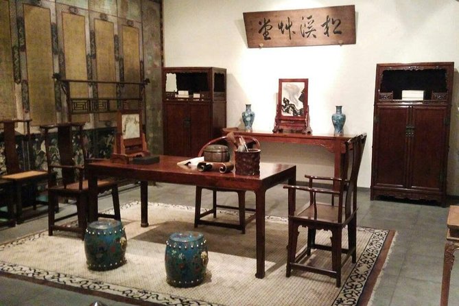 Private Beijing Art Tour Including Red Gate Gallery, 798 Art Zone and Guanfu Museum - Tour Highlights