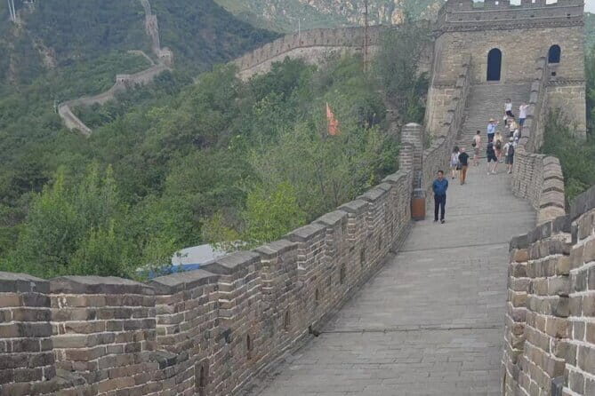 Private Beijing Layover Tour: Mutianyu Great Wall, Summer Palace - Authentic Insights from Reviewers