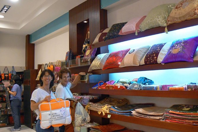 Private Beijing One Day Shopping Trip - Itinerary Details