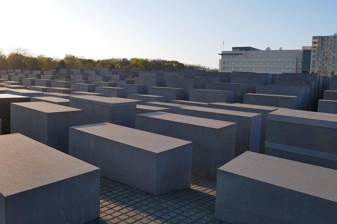 Private Berlin 2hr Express Tour - The Sum Up