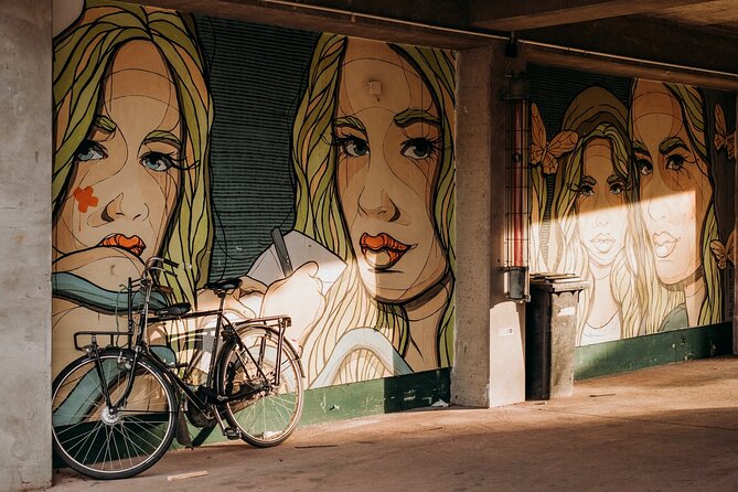 Private Berlin Bike Tour - East and West Berlin With Local Guide - Overview of Private Berlin Bike Tour