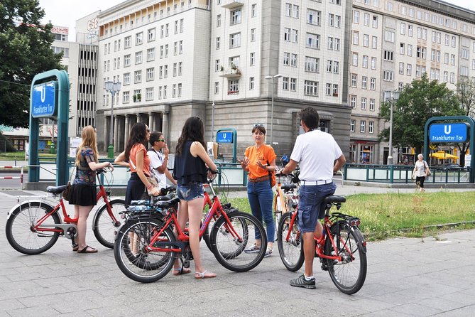 Private Berlin Bike Tour in Spanish or English - Language Options