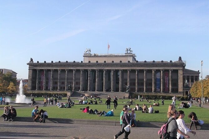 Private Berlin (E)Bike Tour With and Rickshaw up to 7 Guests - Tour Highlights