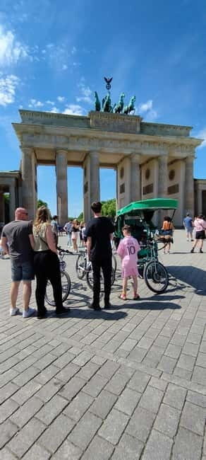 Private Berlin Rickshaw- Historical Berlin Up to 6 People - FAQ