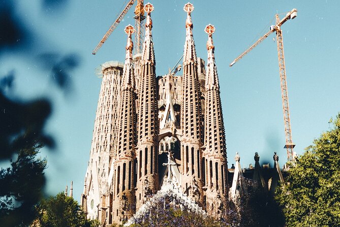 Private Best of Barcelona With Sagrada Familia Guided Tour - Barcelona Tour Highlights