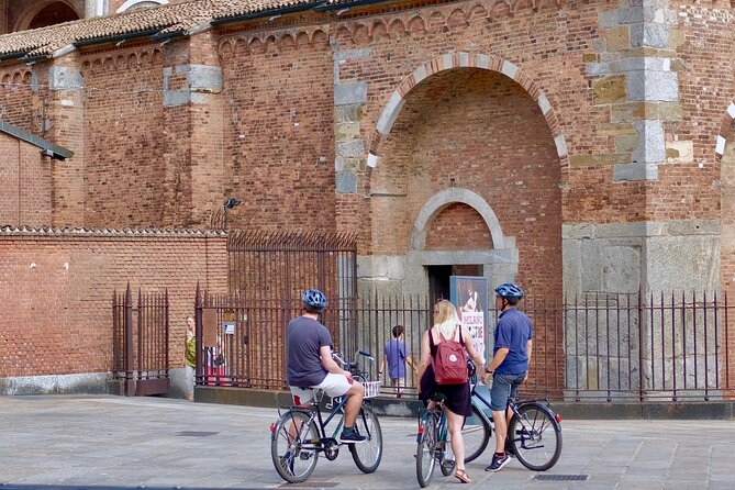 Private Bicycle Tour in Milan 3 Hours - The Sum Up