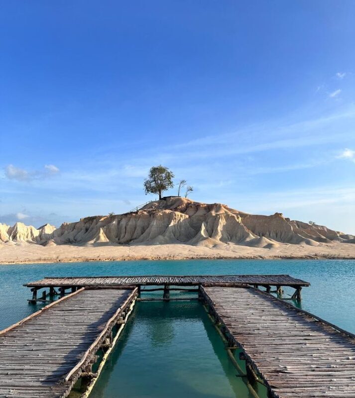 Private Bintan Tour: Desert, Blue Lake With Guide by Bintan Trip ID - What to know before you go