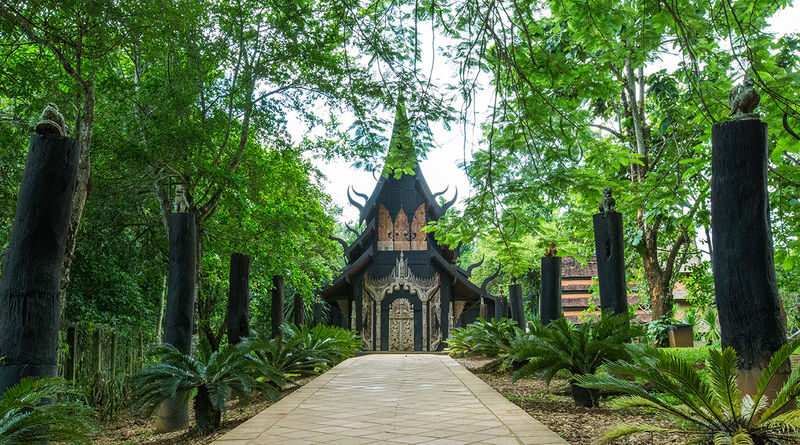 Private Black House, White Temple and Blue Temple Trip by TTD Global - Leaving Chiang Mai around 7 a.m.