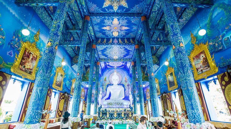 Private Black House, White Temple and Blue Temple Trip by TTD Global - Wat Rong Khun: white ornament and pop-art surprises
