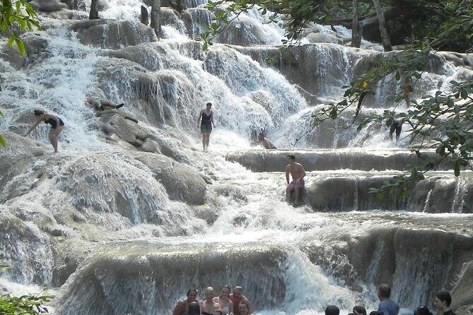 Private Blue Hole and Dunn's River Falls Tour with Transportation - Unpacking the Experience: A Closer Look at the Tour Itinerary