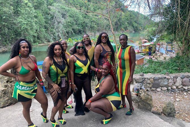 Private Blue Hole and Dunn's River Falls Tour with Transportation - Is This Tour Right for You?