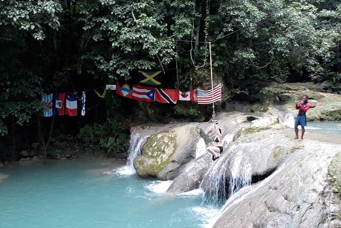 Private Blue Hole and River Tubing Tour - Pickup Details