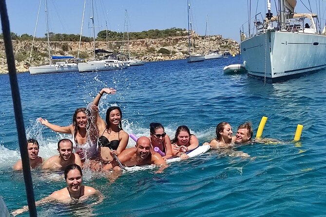 Private Boat Charter to Comino Blue Lagoon - Details