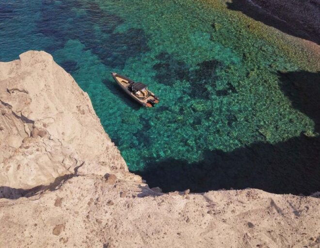 Private Boat Cruise Antiparos, Despotiko & Panteronisia - Antiparos Island
