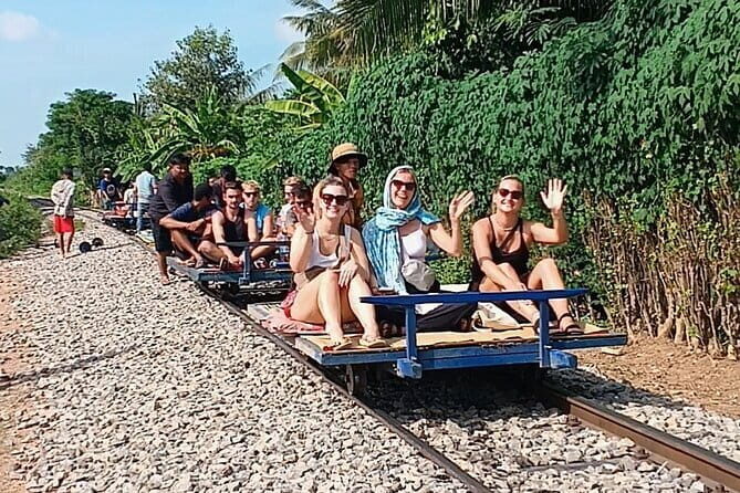 Private Boat from Battambang to Siem Reap via Tonle Sap Lake - The Travel Time and Water Conditions