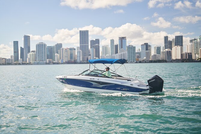 Private Boat Rental in Miami With Experienced Captain - Highly Recommended Experience