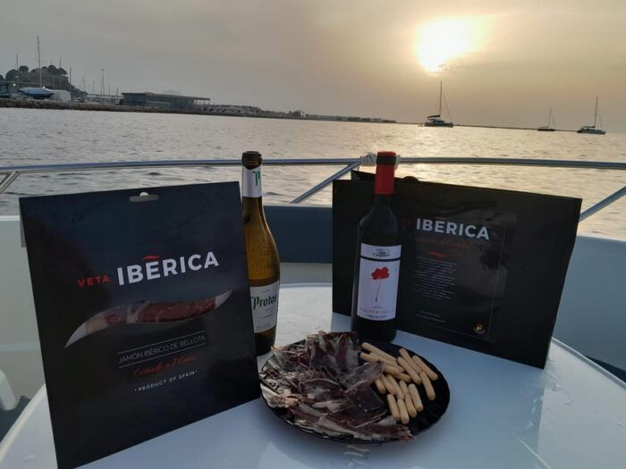 Private Boat Route With Wine,Ibérico Gourmet All Incld 3hour - Scenic Sights Along the Route
