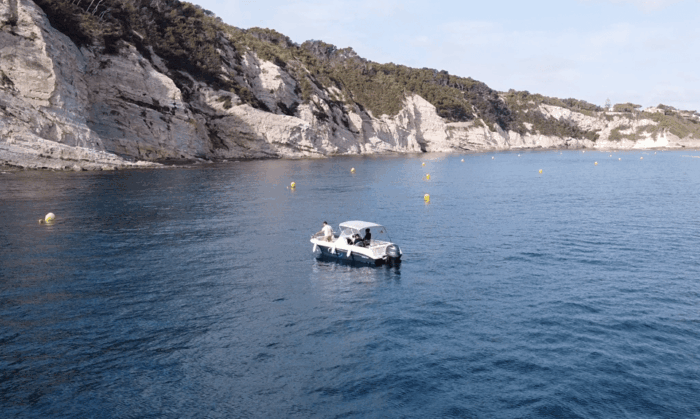 Private Boat Route With Wine,Ibérico Gourmet All Incld 3hour - Gourmet Onboard Dining Experience