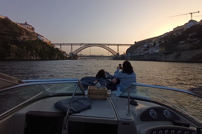 Private Boat Tour 6 Bridges and Douro River (2h) Sunset Option - Tour Highlights