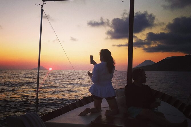 Private Boat Tour at Sunset to the Faraglioni of Lipari - Tour Details