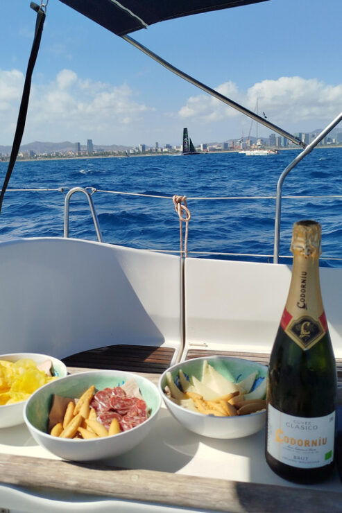 Private Boat Tour, Barcelona, Badalona : Drinks and Snacks! - Unique Sailboat Experience