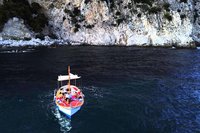 Private Boat Tour: Experience the Sea of Capri at Its Best 4 Hours - Booking Details