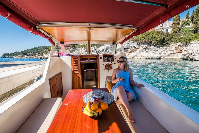 Private Boat Tour- Explore the Islands, Find Hidden Caves and Try Snorkelling - Meeting, Pickup, and Cancellation Details
