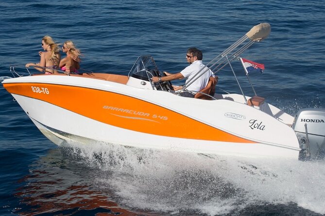 Private Boat Tour From Dubrovnik to Elaphiti Islands - On-Board Amenities