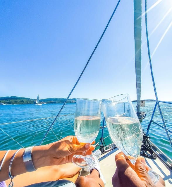 Private Boat Tour in Lisbon: With Welcome Drink and Music. - Pricing and Discounts