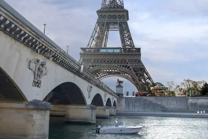 Private Boat Tour in Paris With Your Own Captain/Guide - Pricing and Booking Information