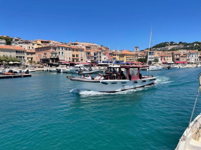 Private Boat Tour in the Calanques W/ Tasting & Swimming - Booking Information