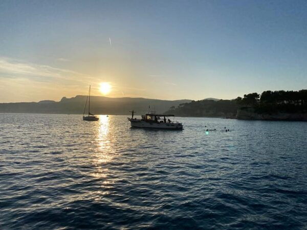 Private Boat Tour in the Calanques W/ Tasting & Swimming - Cancellation Policy