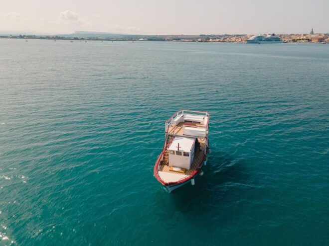 Private Boat Tour of the Island of Ortigia With Aperitif - Frequently Asked Questions