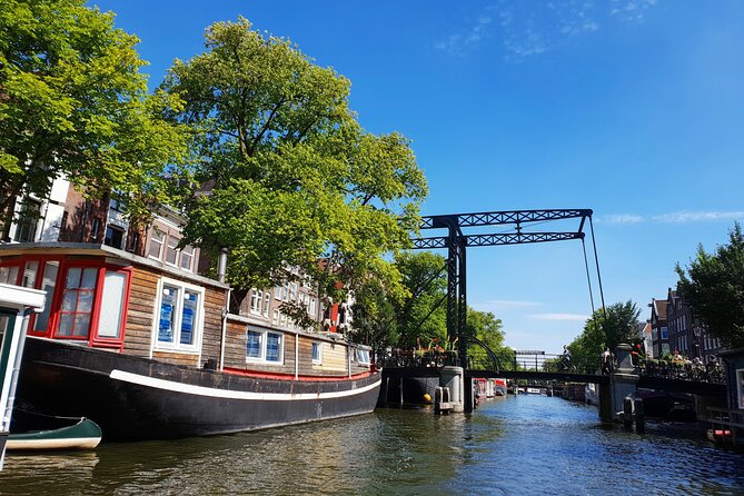 Private Boat Tour on Amsterdams Canals - Tour Details