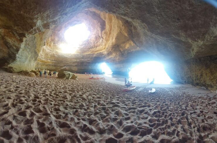 Private Boat Tour to Benagil Caves - Activity Description