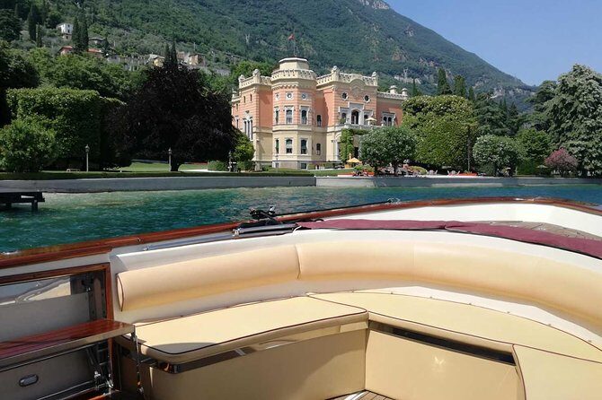 Private boat tour to Isola del Garda and surroundings. - Good To Know