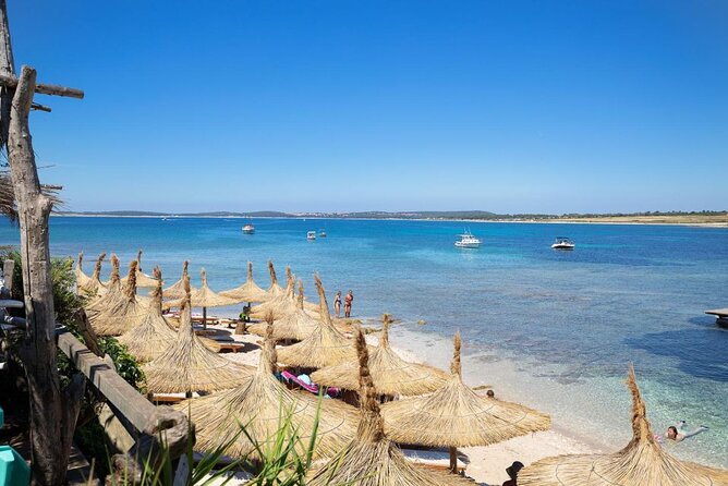 Private Boat Tour to Kamenjak and Levan Island With Lunch - Booking Details
