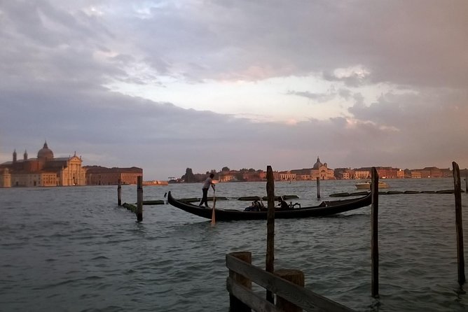 Private Boat Tour to Murano, Burano, Torcello - Meeting and Pickup