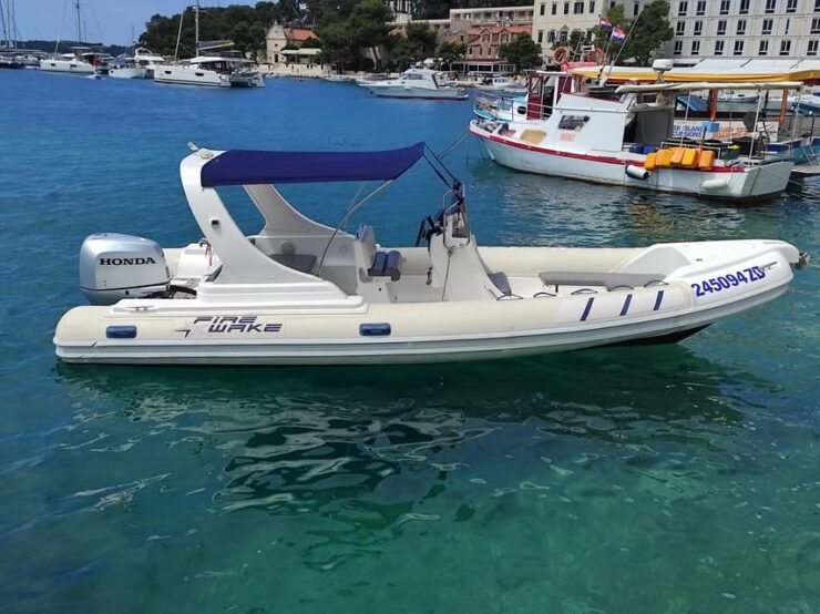 Private Boat Tour to South Side of Island Hvar and Pakleni.. - Highlights of the Experience