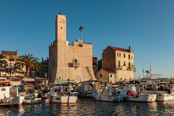 Private boat tour to the Blue Cave and Vis highlights - The Skipper and Service
